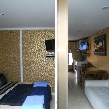 Jomtien Good Luck Apartment Esterno foto