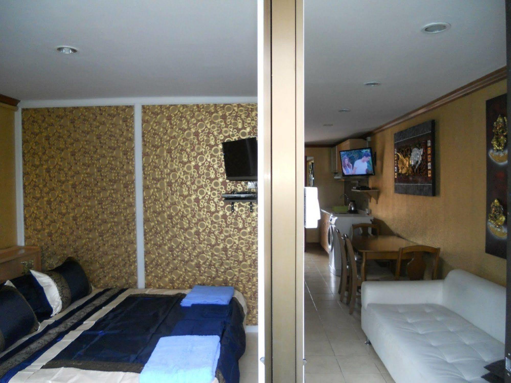 Jomtien Good Luck Apartment Esterno foto