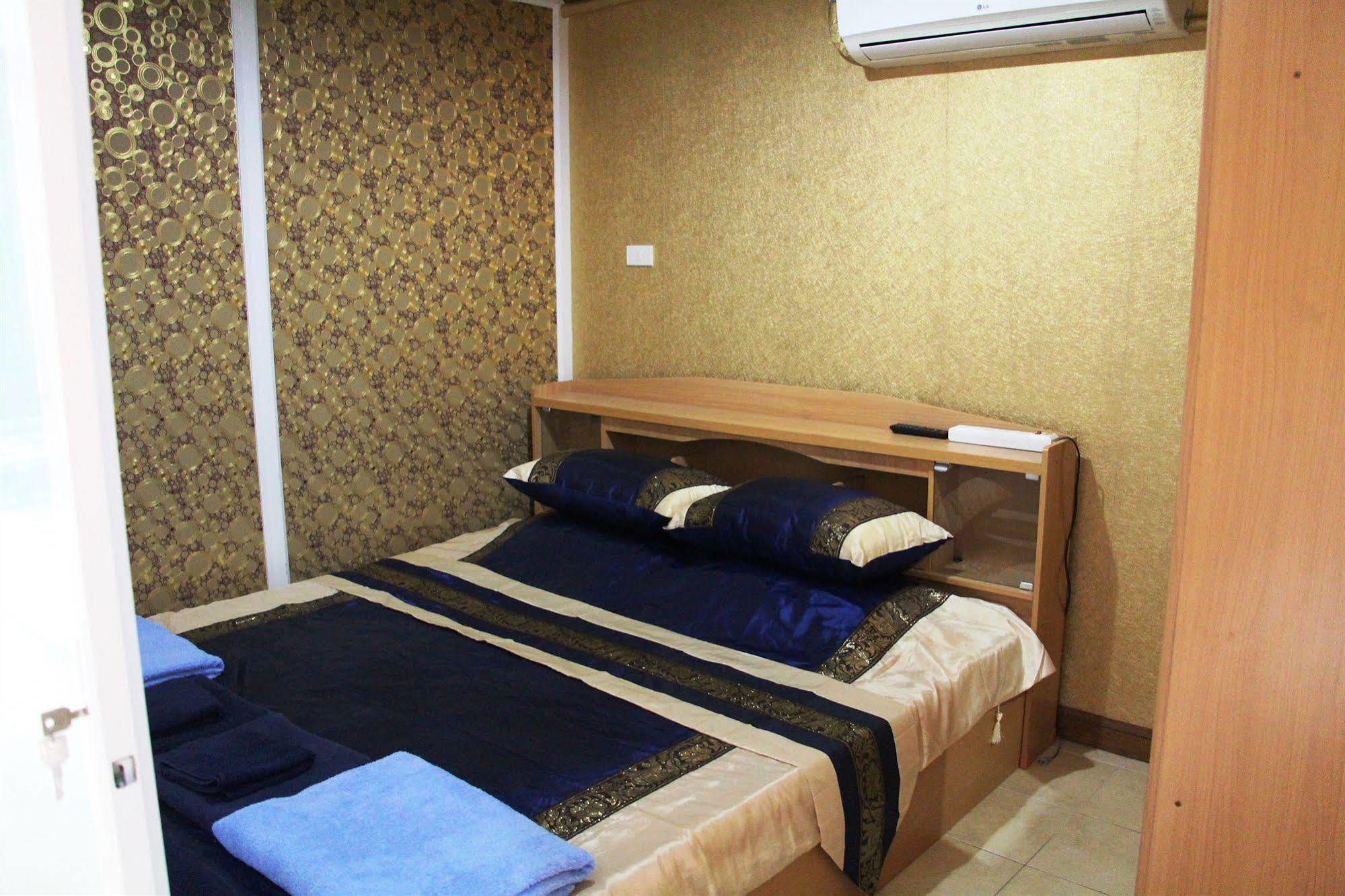 Jomtien Good Luck Apartment Esterno foto